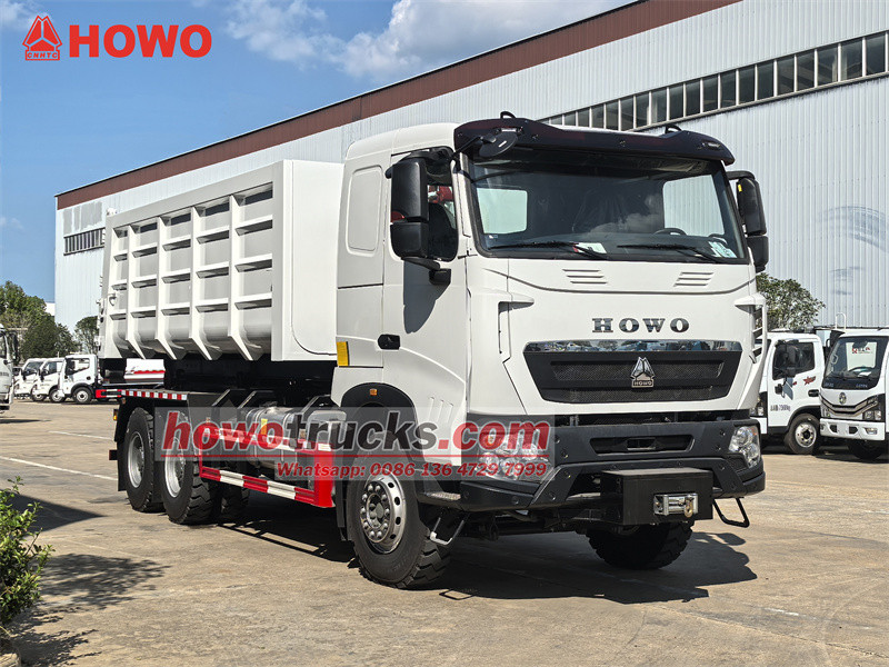 HOWO Hook loader truck for export to Africa