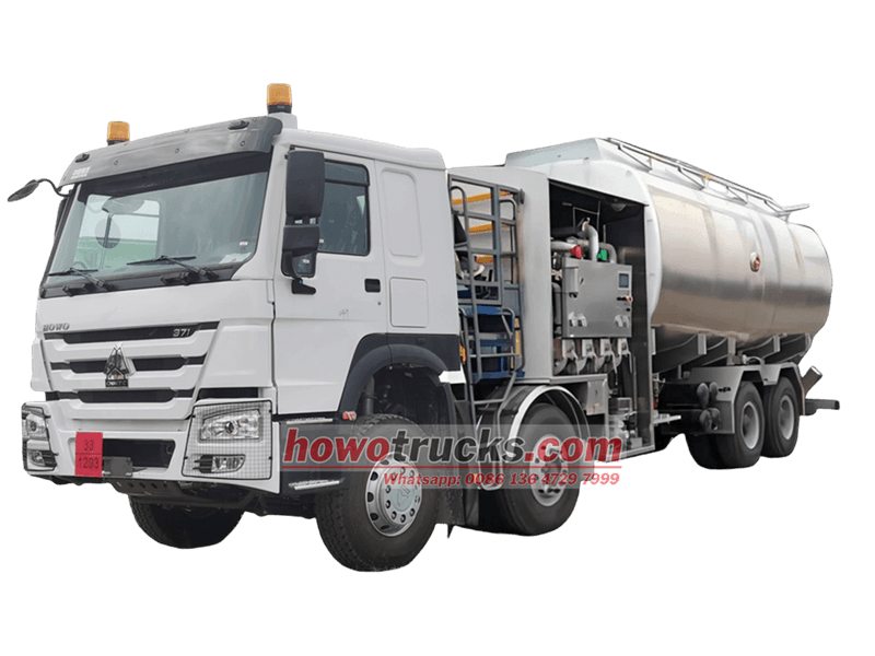 Truk Pengisian Bahan Bakar Pesawat Howo