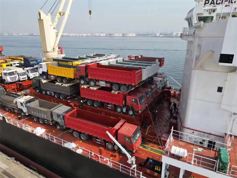 howo tractor truck supplier