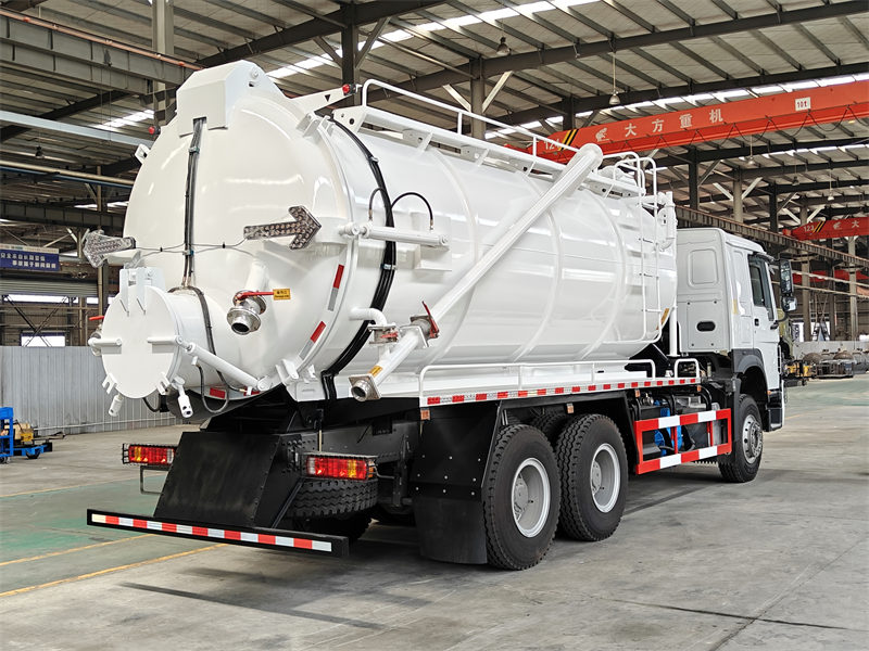 Howo heavy duty 20000L septic tank truck