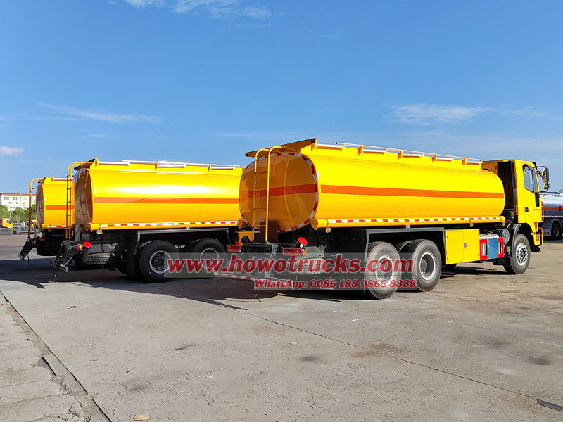 HOWO fuel tanker trucks batch shipment