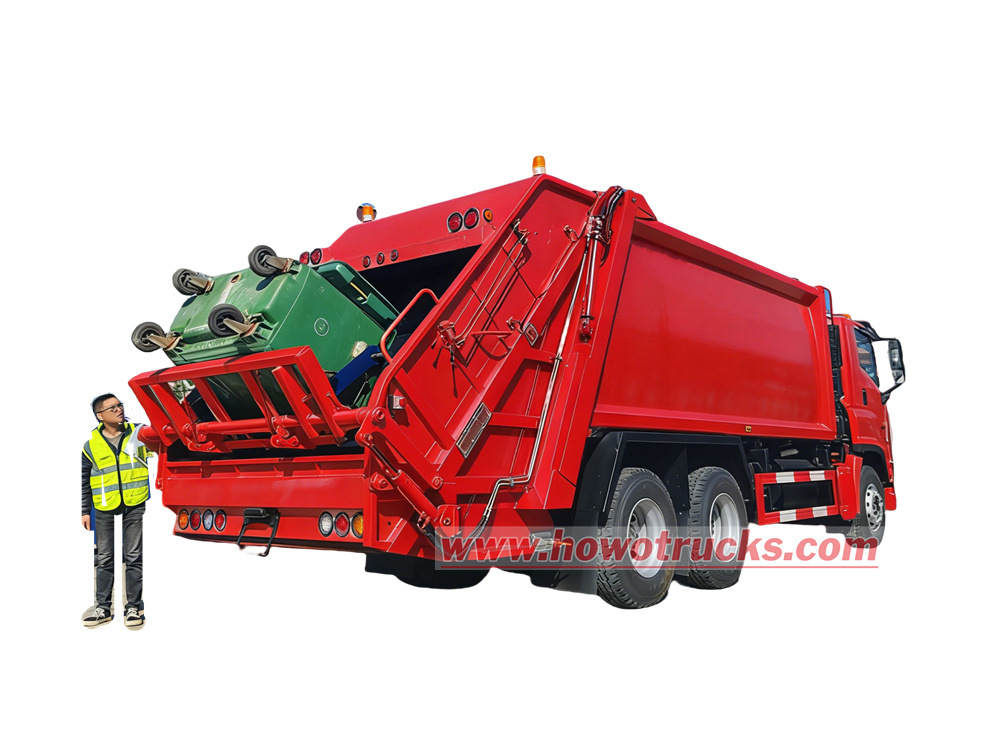 Truk pemadat sampah Howo berkapasitas 20 CBM