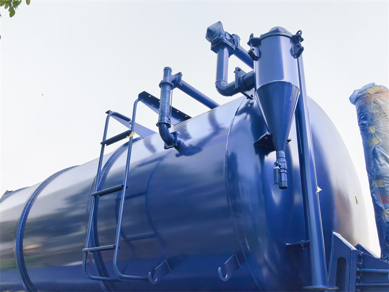 HOWO 20000L sewage tank truck