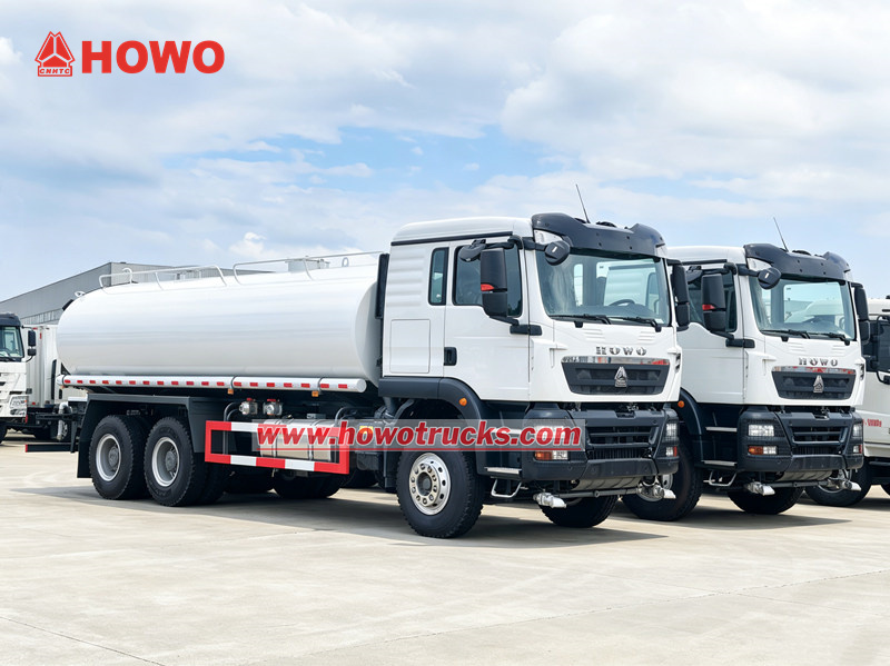 Truk penyemprot air HOWO TX berkapasitas 20000L diekspor ke Djibouti.